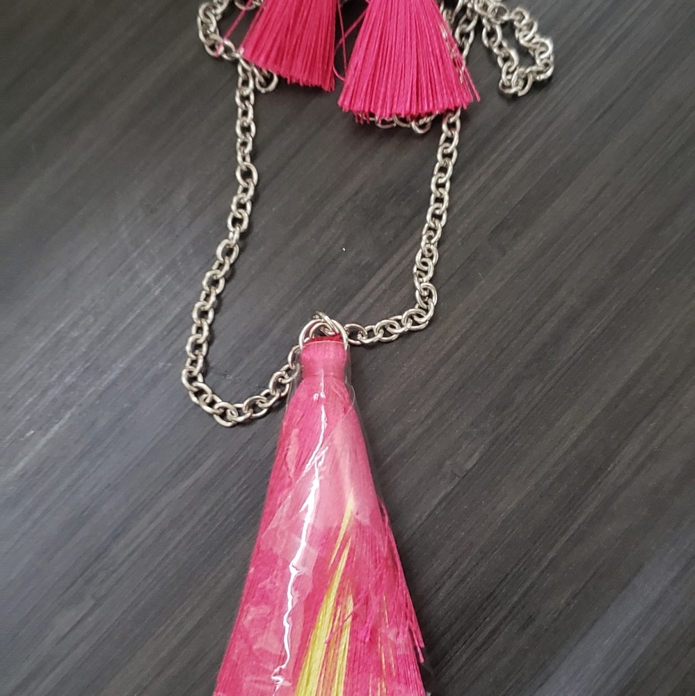 Jewelry - Picture 4 of 16
